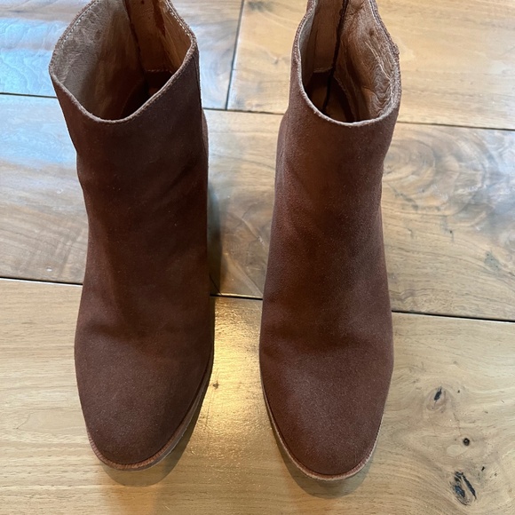 Madewell Shoes - Madewell Brown Suede Boots